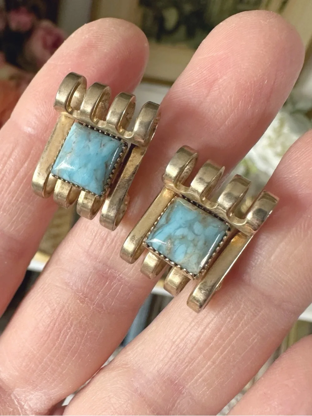 VINTAGE TURQUOISE Silver Tone  CUFFLINKS, No Stamp Or Markings On Back